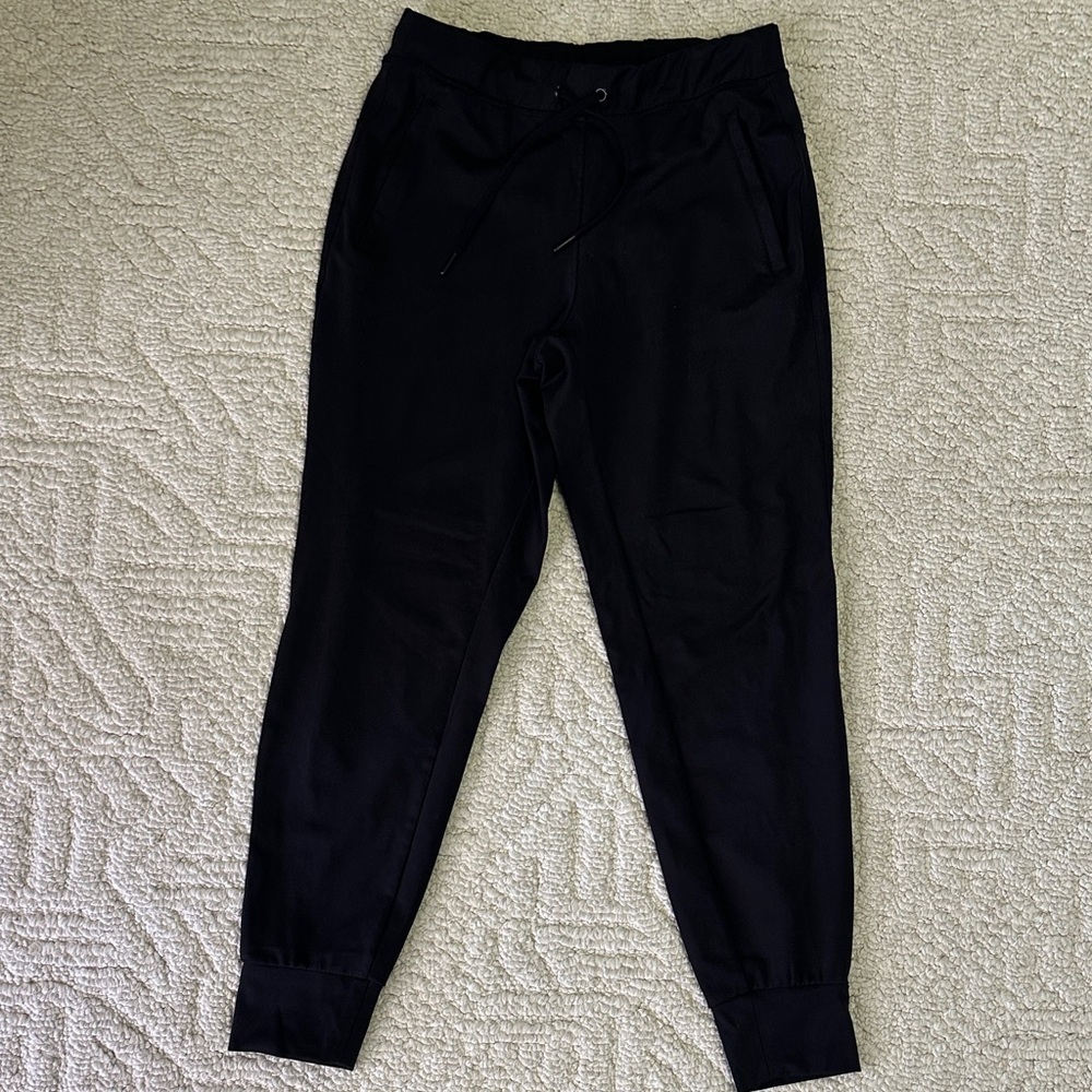 Yogalicious Women’s Classic Black Joggers Size S